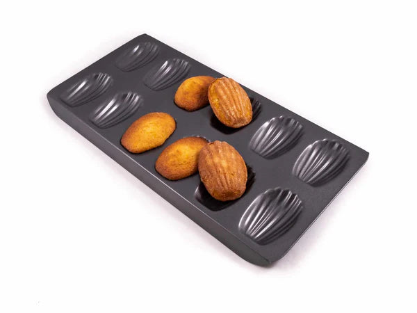 PATISSE MADELEINE TIN 40CM