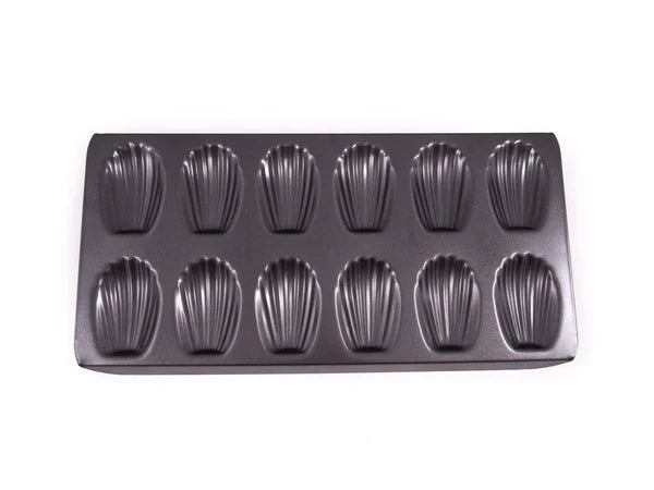 PATISSE MADELEINE TIN 40CM