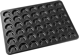 ZENKER BAKING TRAY FOR VANILLA & CHEESE CRESCENT SHPED COOKI