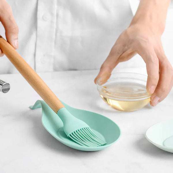 CREATIVE COOKING SILICON SPOON HOLDER/REST