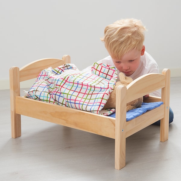 IKEA DUKTIG DOLLS BED WITH BEDLINEN SET