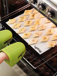 LEKUE SILICONE BAKING MAT. 60 X 40 CM - TRANSP