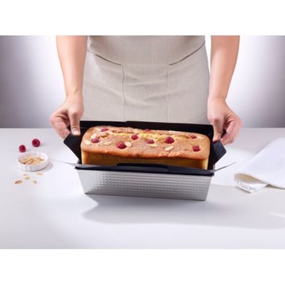 NOSTICK BREAD & CAKE PAN 30X10X8CM